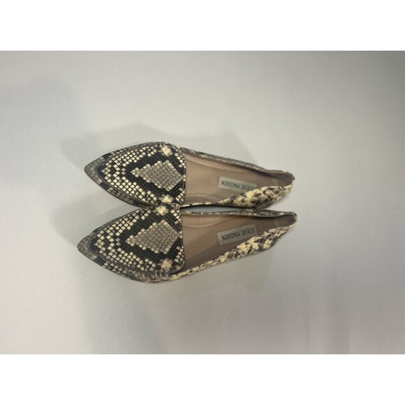 Steve Madden Women's Snake Pattern Slip On Shoe Size 5 - Picture 6 of 13